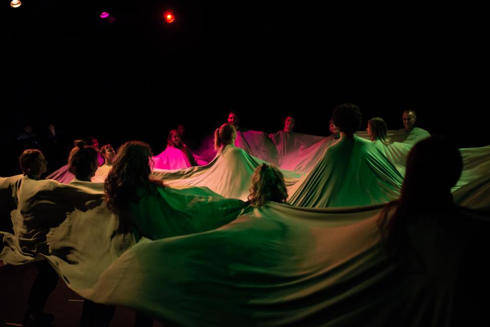 vera tussing - un-staging tactility